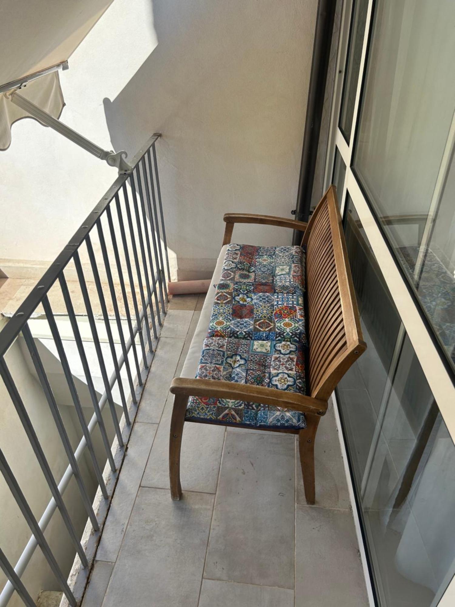 Deni'S Apartments Per 2 Con Veranda Balcone Сиракузы Экстерьер фото